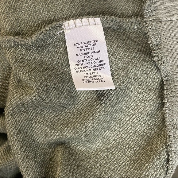 CG Sport Green Embroidered Graphic Crewneck Sweatshirt‎ Sz M - Picture 7 of 7